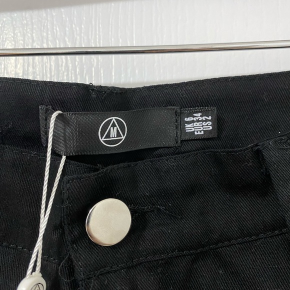 BLACK CARGO PANTS - Picture 4 of 5